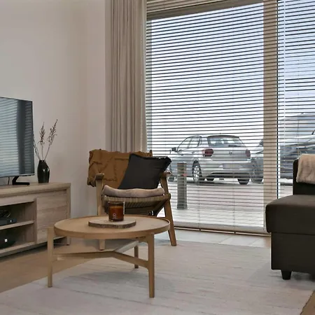Flat In Near Belgium Pier